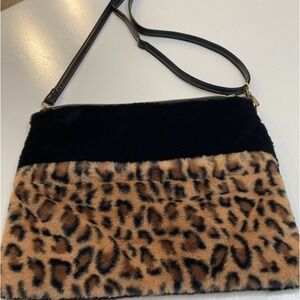 Sprigs Leopard Print Purse Adjustable Strap Zippered Top Inside & Front 12"  870